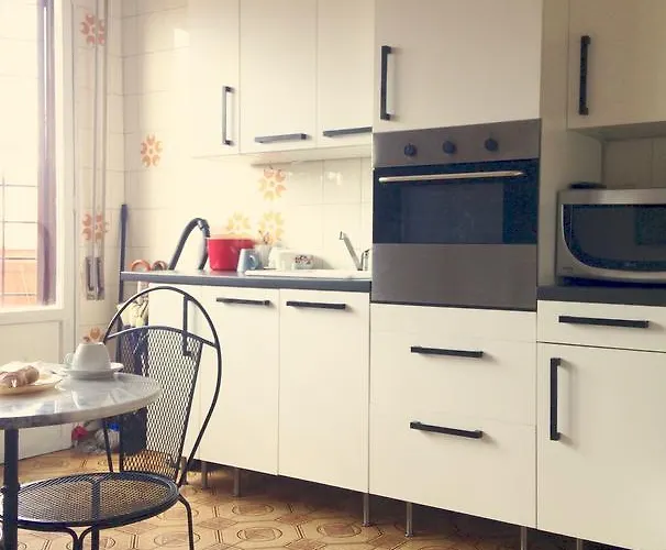 Karolstay Couette-café 2*